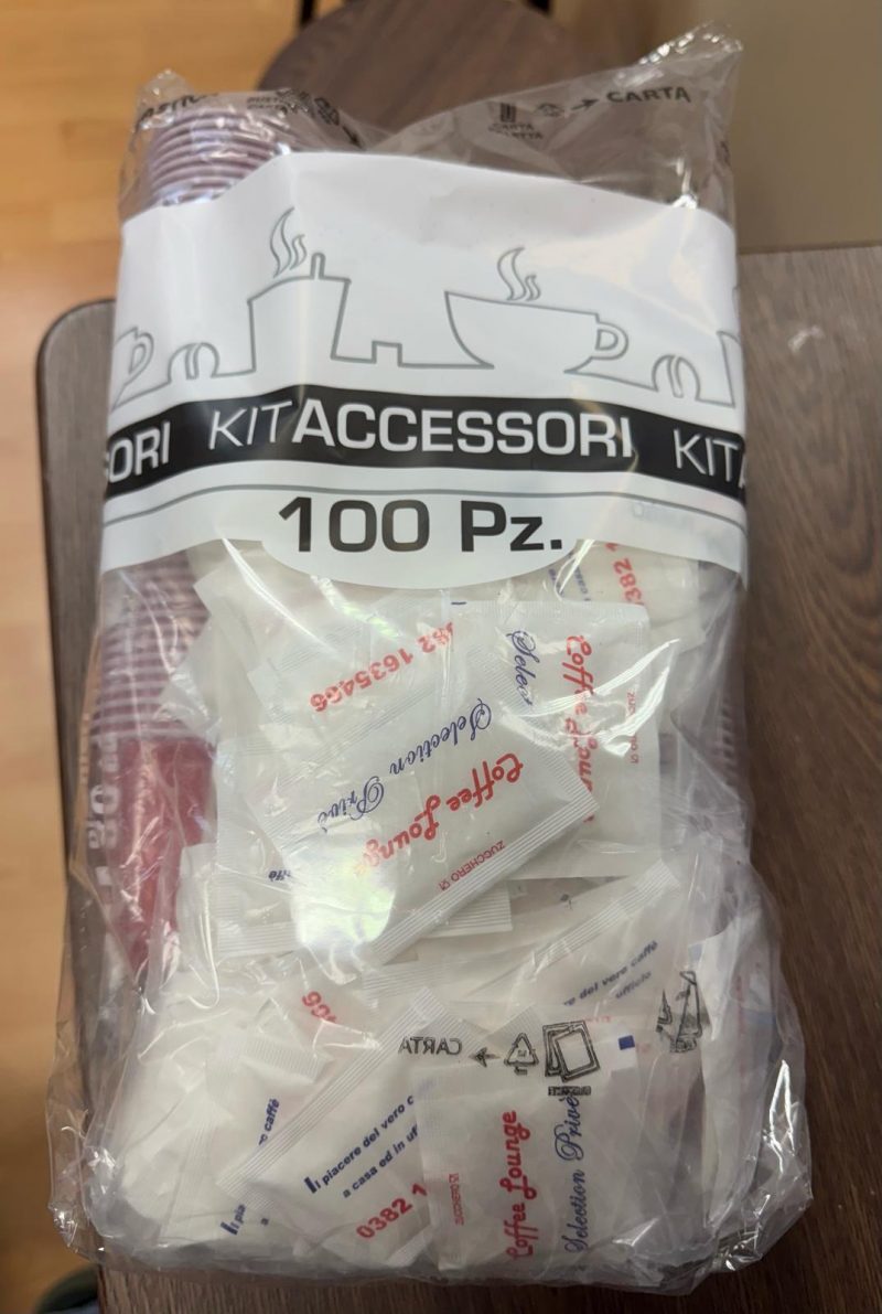 Kit 100 Pz vasos, azúcar y palillos